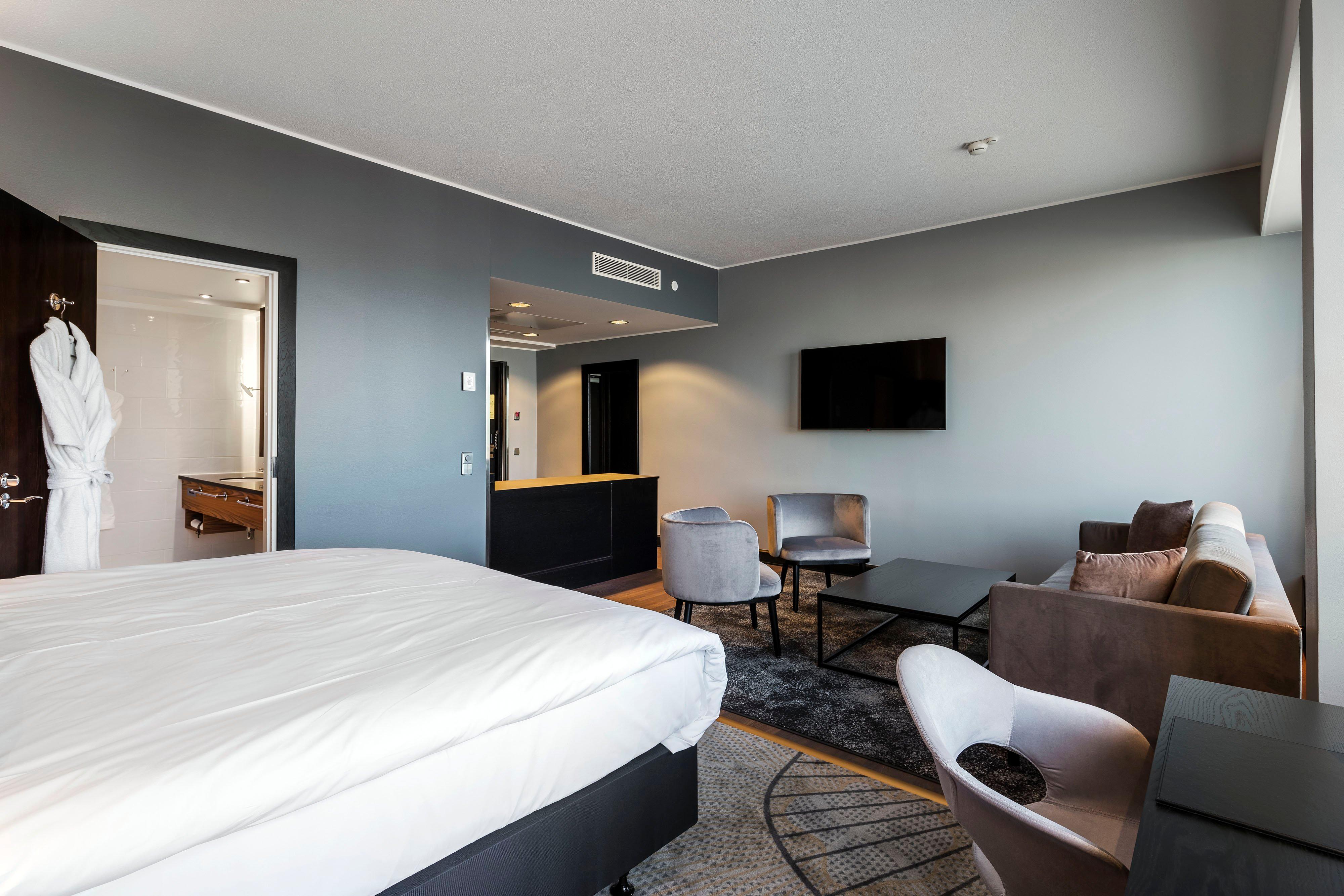 Готель Crowne Plaza Helsinki - Hesperia By Ihg Екстер'єр фото