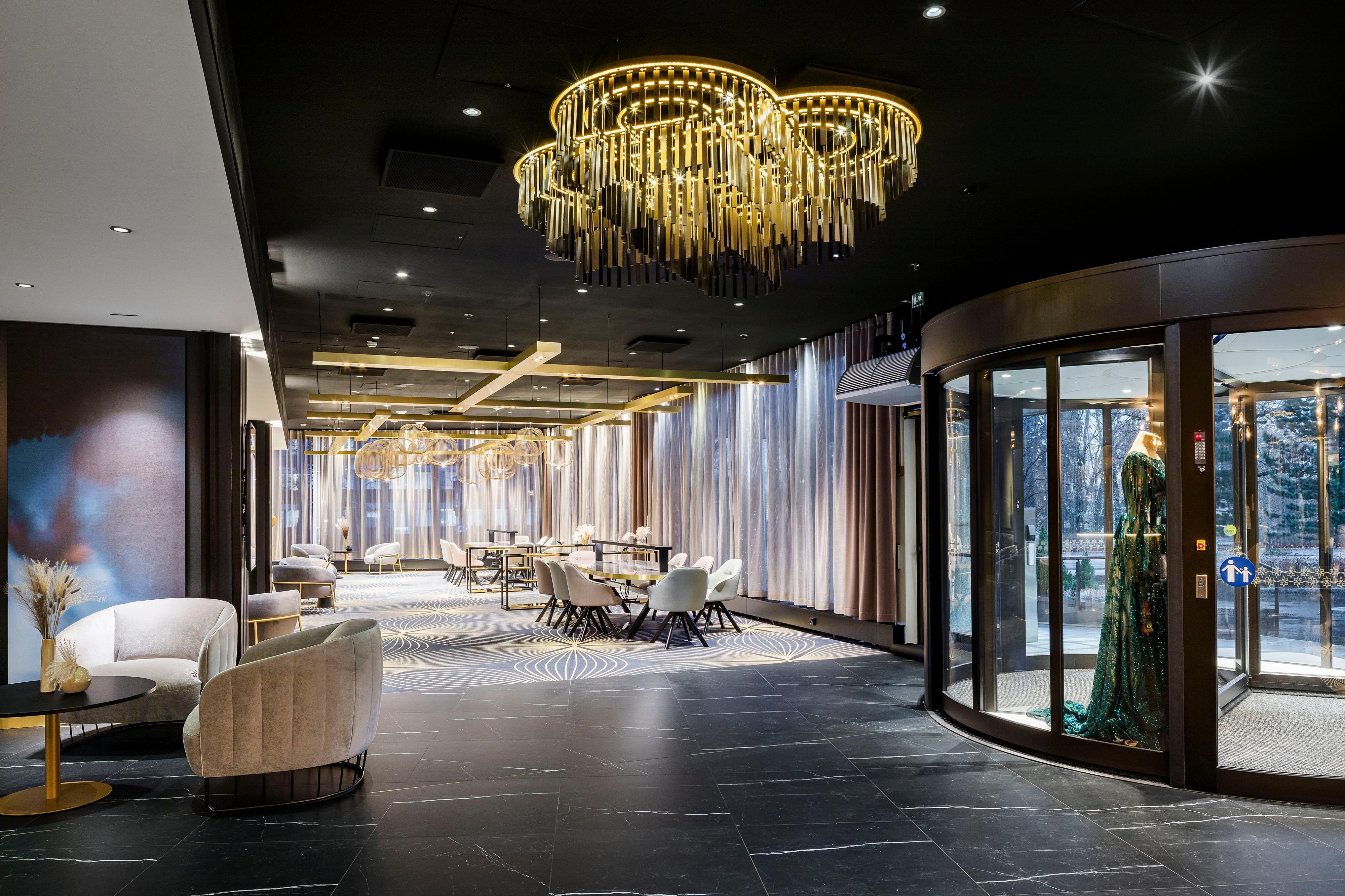 Готель Crowne Plaza Helsinki - Hesperia By Ihg Екстер'єр фото
