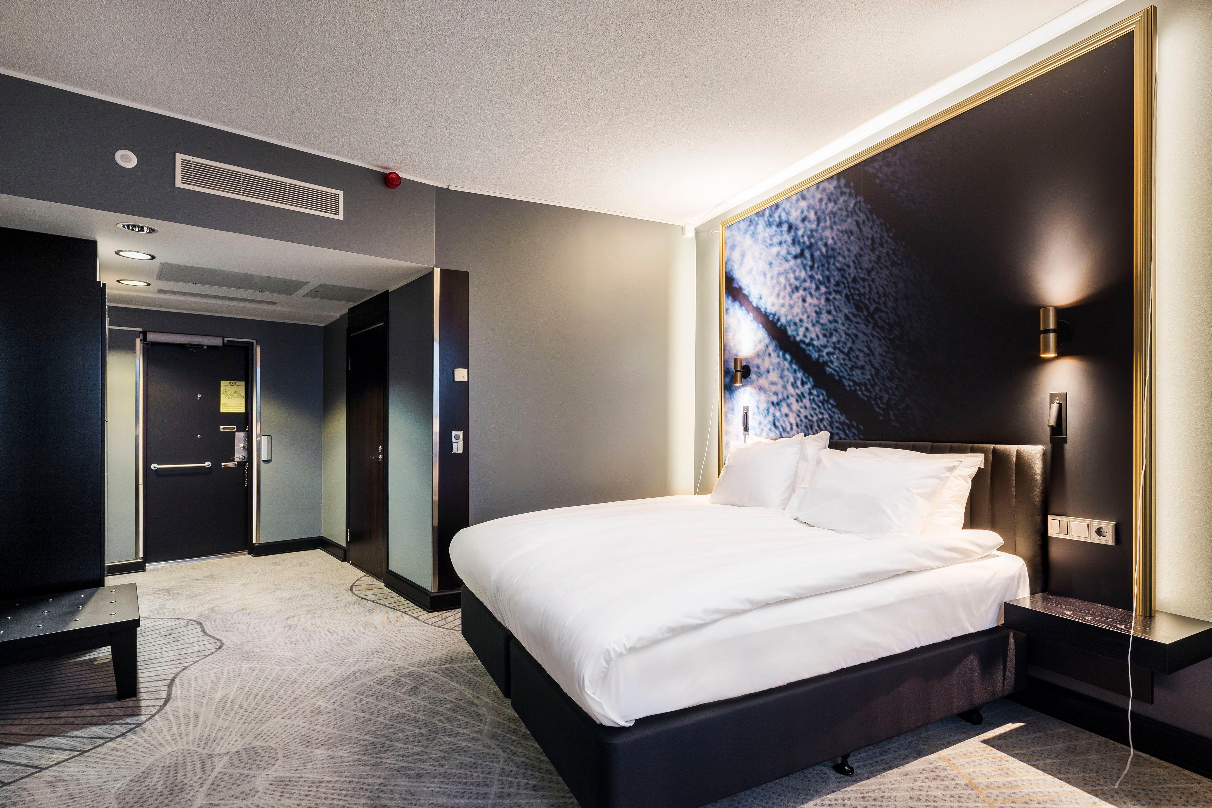 Готель Crowne Plaza Helsinki - Hesperia By Ihg Екстер'єр фото