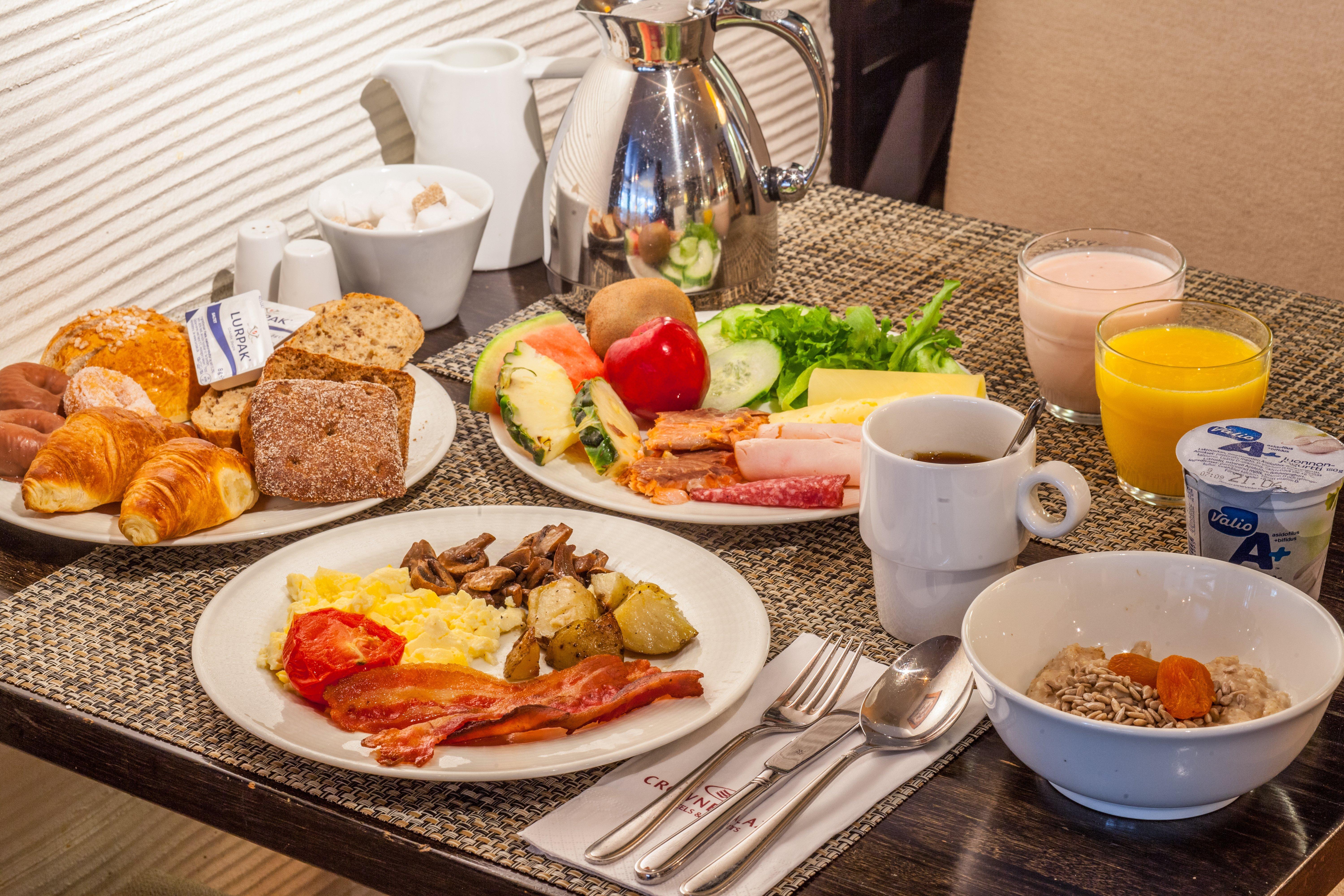 Готель Crowne Plaza Helsinki - Hesperia By Ihg Екстер'єр фото